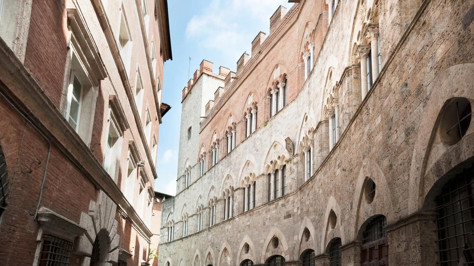 Violante House Appartamento Siena Italy